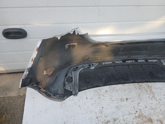 15372 Opel Astra J Facelift Hátsó Lökhárító Fehér Y40r Radaros 5 ajtós