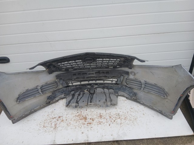 15368 Opel Insignia első Lökhárító Ezüst Z176