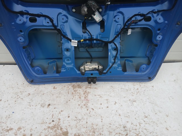 15361 Chevrolet Trax U200 2013 Csomagtérajtó Használt  Kék