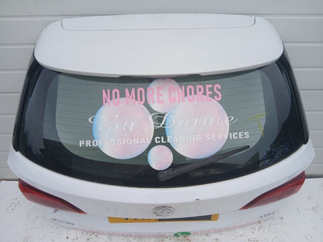 15358 Opel Astra K kombi Csomagtérajtó Fehér Y40r