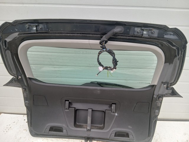 15355 Opel Astra J kombi Csomagtérajtó Z22c Fekete