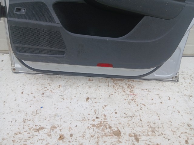 15346 Volkswagen Passat B7 Jobb első Ajtó Ezüst La7w sedan