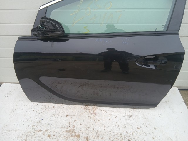 15343 Opel Astra J GTC Bal első Ajtó Fekete Z22c 3 ajtós