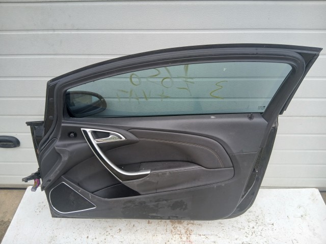 15342 Opel Astra J GTC Jobb első Ajtó Fekete Z22c 3 ajtós