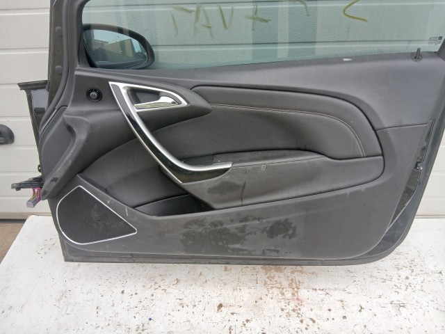 15342 Opel Astra J GTC Jobb első Ajtó Fekete Z22c 3 ajtós