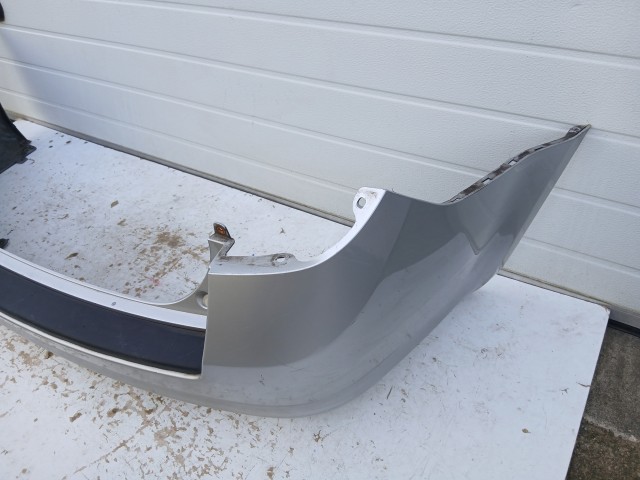 15419 Kia Ceed I. (ED) 2007-2012 Lökhárító hátsó Ezüst 