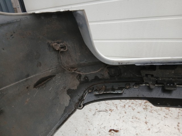 15418 Opel Astra K kombi hátsó Lökhárító parkszenzoros Fehér Y40r