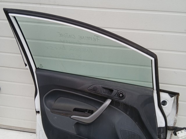 15403 Ford Fiesta Mk6 2008-2019 Bal első Ajtó Fehér