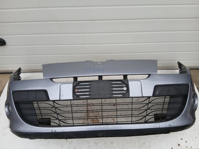 15401 Renault Clio III.  első Lökhárító Grafit