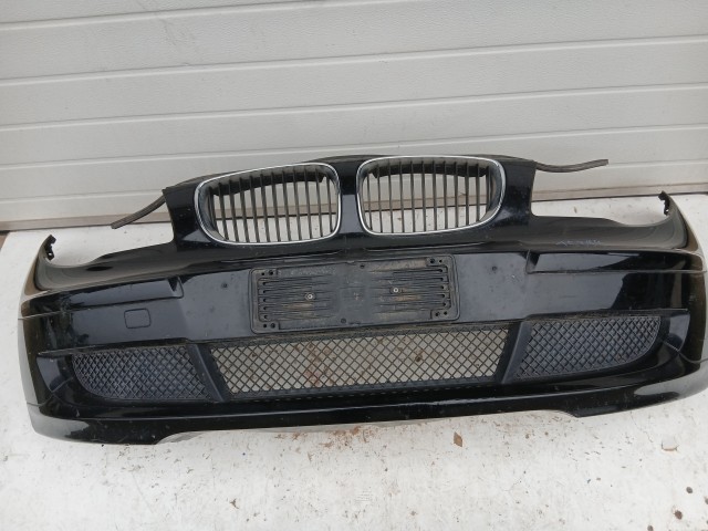 15399 BMW 1 (E87) 2004-2011 első Lökhárító Fekete