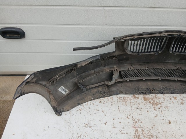 15399 BMW 1 (E87) 2004-2011 első Lökhárító Fekete