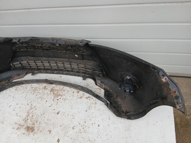 15398 Ford Fiesta Mk6 2008-2019 első Lökhárító Fekete