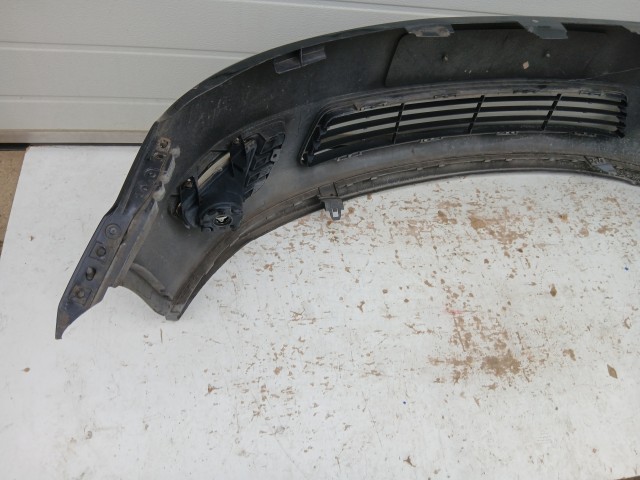 15397 Ford Fiesta MK5 Első  Lökhárító Fekete