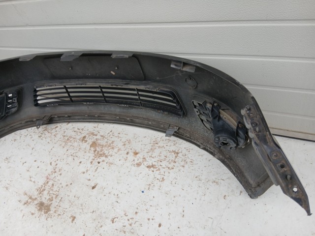 15397 Ford Fiesta MK5 Első  Lökhárító Fekete