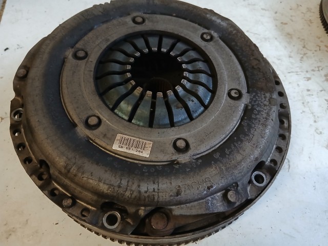 Opel Insignia 2.0 cdti kettős tömegű lendkerék szett A20dth