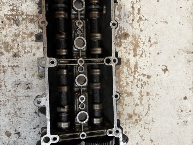 Opel Insignia 2.0 cdti a20dth Vezérműtengelyház