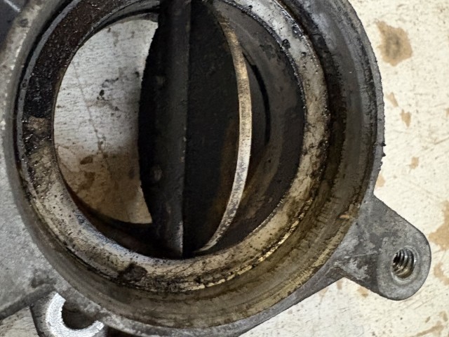 Opel Insignia a20dth 2.0 cdti Fojtószelep