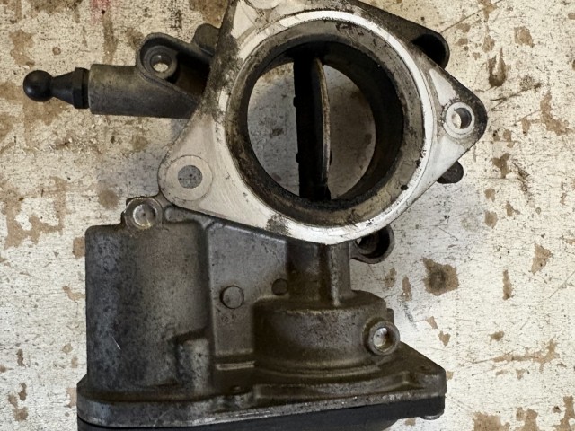 Opel Insignia a20dth 2.0 cdti Fojtószelep