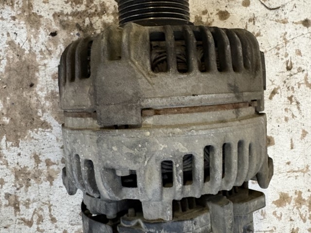 Opel Meriva B 1.4 Benzin Generátor