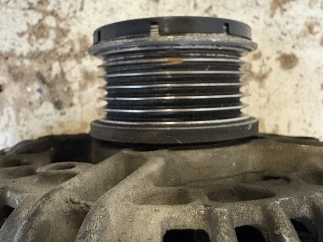 Opel Meriva B 1.4 Benzin Generátor