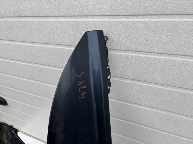 15541 Volvo V50 Bal első Sárvédő Kék 