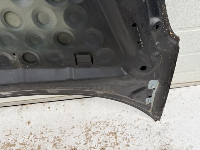 15537 Opel Corsa D 2006-2014 Motorháztető Használt Fekete  