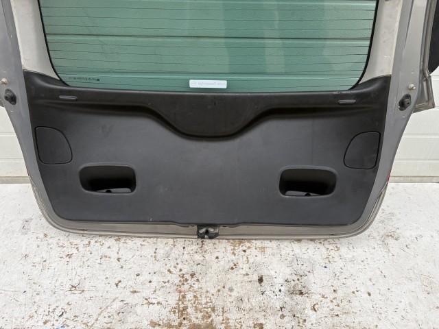 15554 Opel Meriva B 2010-2017 Csomagtérajtó Használt Z40W Barna 