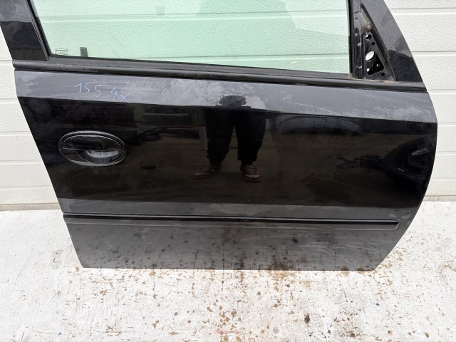 15547 Opel Meriva A Jobb első Ajtó Fekete Z20R