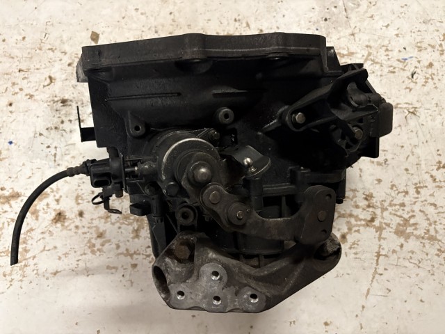 Opel Mokka 1.6cdti Váltó