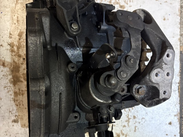 Opel Mokka 1.6cdti Váltó