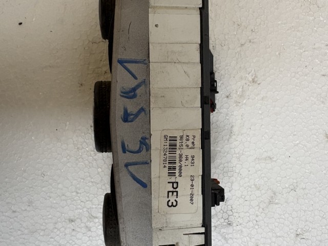 Opel Astra H 2004-2010 Fűtéskapcsoló Használt