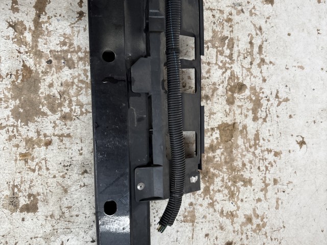 Opel Meriva A első Lökhárító merevítő fekete