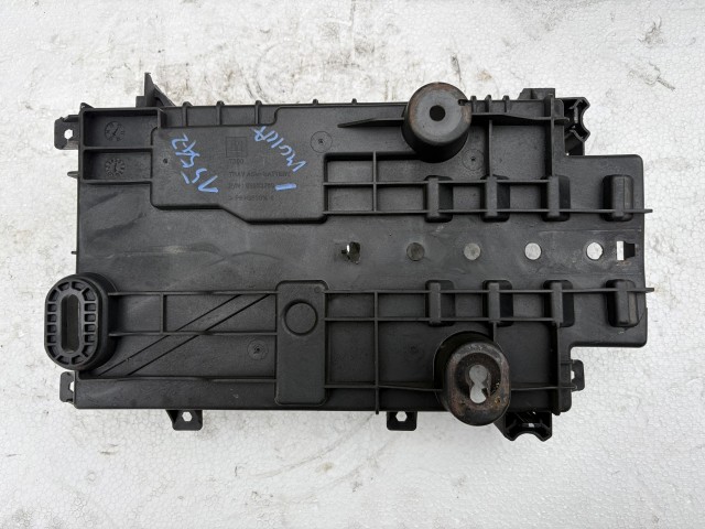 Opel Mokka 2012-2019 Akkumulátor takaró Használt   