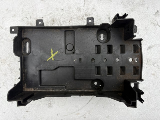 Opel Mokka 2012-2019 Akkumulátor takaró Használt   