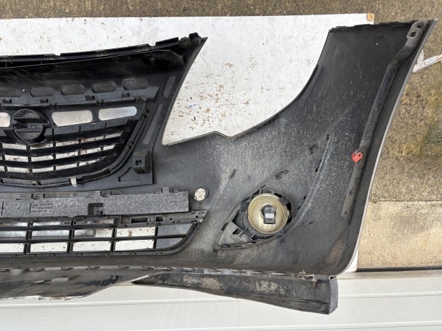 15535 Opel Meriva B 2010-2013 első Lökhárító Barna  Z40W