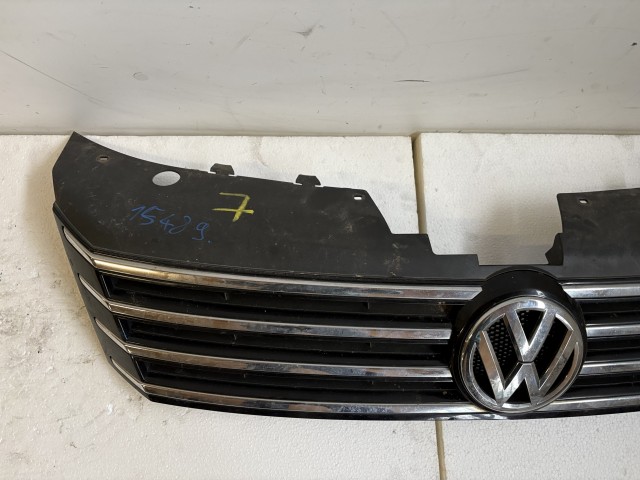 15489 Volkswagen Passat B7 2010-2014 Díszrács Használt  