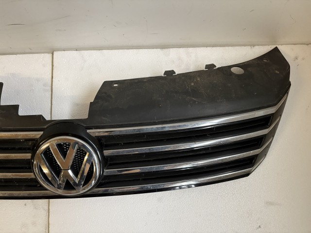 15489 Volkswagen Passat B7 2010-2014 Díszrács Használt  