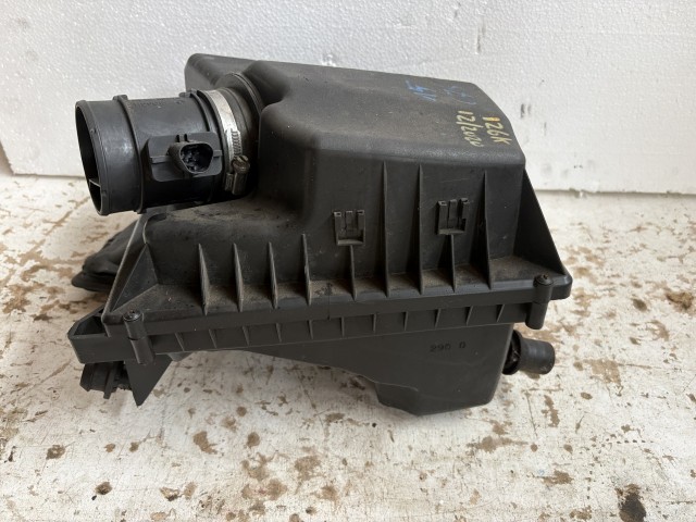 Opel Astra J 2009-2015 Légszűrőház Használt  