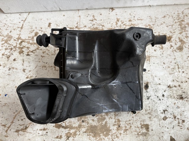 Opel Astra J 2009-2015 Légszűrőház Használt  