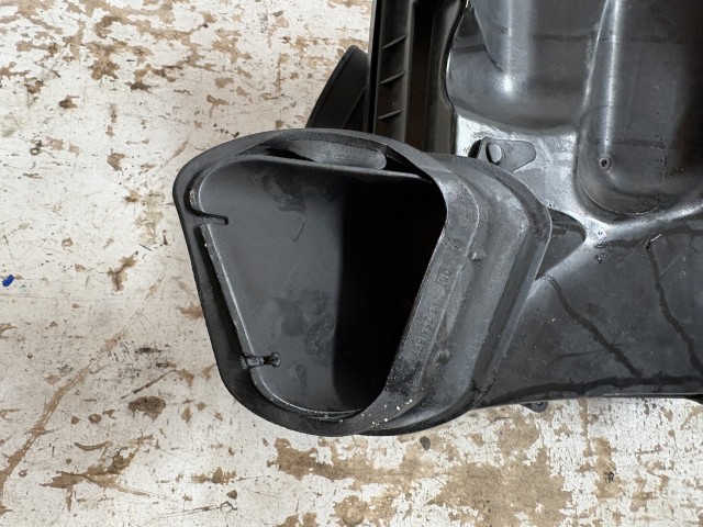 Opel Astra J 2009-2015 Légszűrőház Használt  