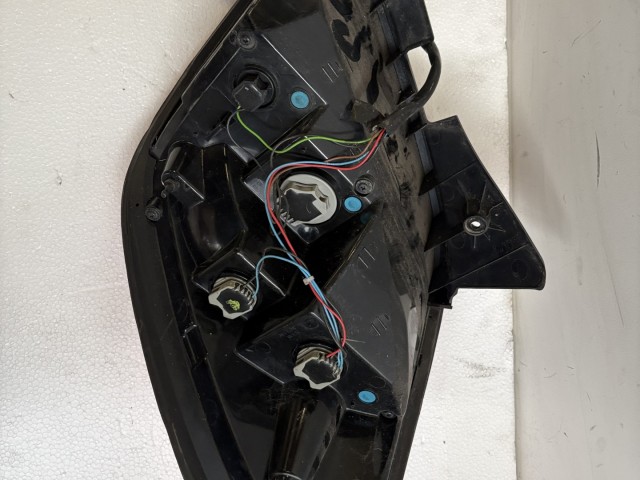 15688 Opel Antara Bal hátsó Lámpa