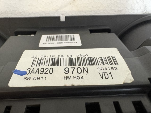 Volkswagen Passat B7 2010-2014 Óracsoport Használt Angol