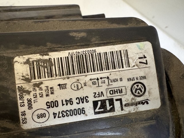 15692 Volkswagen Passat B7 Bal első  Lámpa Fényszóró Angol