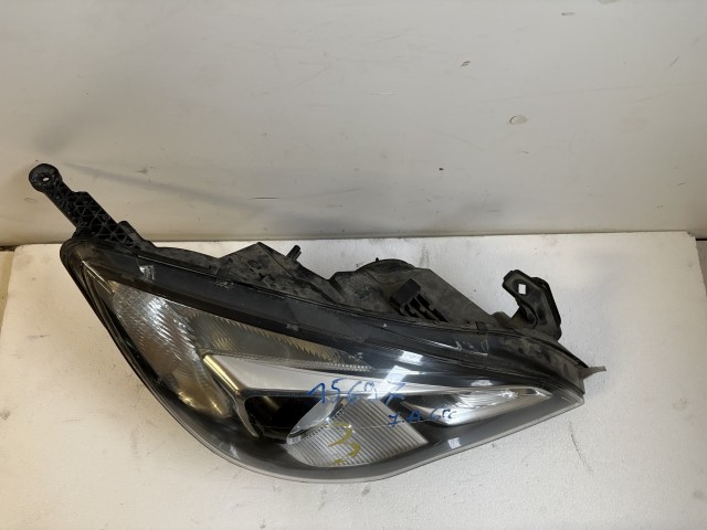 15697  Opel Astra J Jobb első Lámpa Fényszóró Angol 