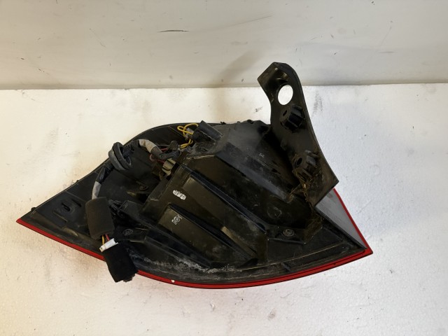 15713 Kia Rio III.(UB) 2011-2017 Jobb hátsó Lámpa