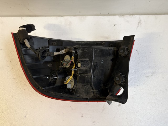 15712 Kia Rio III.(UB) 2011-2017 Bal hátsó Lámpa