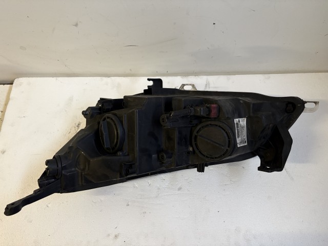 15704 Opel Astra J Jobb első Lámpa Angol Jobbkormányos