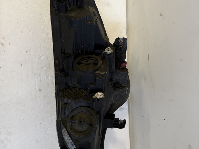 15701 Opel Corsa E Jobb Első Lámpa Fényszóró Angol