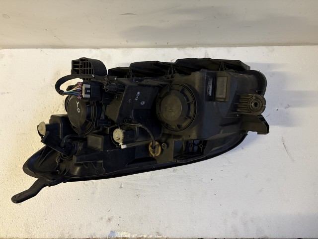 15711 Chevrolet Trax U200 Jobb első Lámpa Angol Jobbkormányos