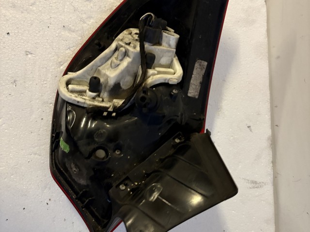 15718 Opel Astra J Jobb hátsó Lámpa 5 ajtós